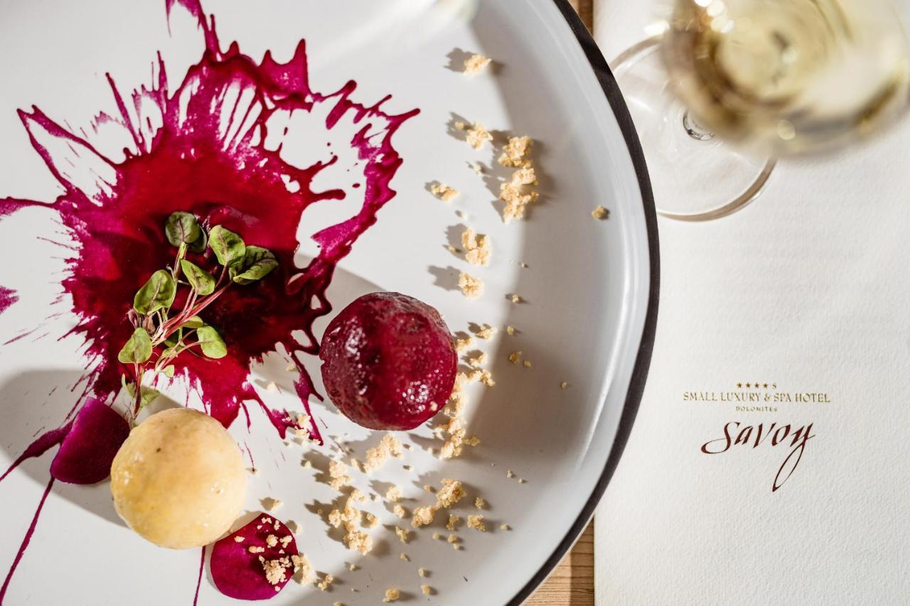 Savoy Dolomites Luxury & Spa Hotel Сельва-ді-Валь-Гардена Екстер'єр фото
