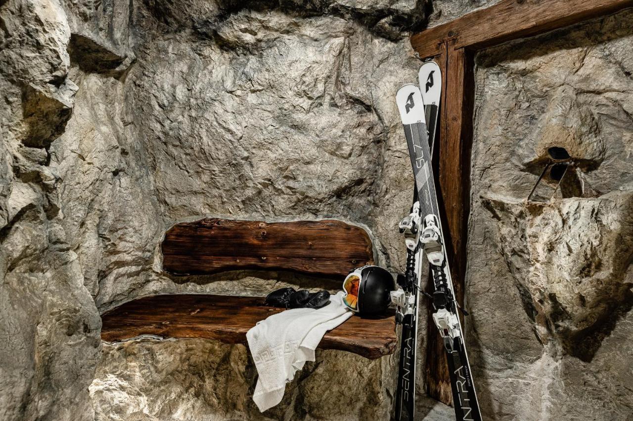 Savoy Dolomites Luxury & Spa Hotel Сельва-ді-Валь-Гардена Екстер'єр фото