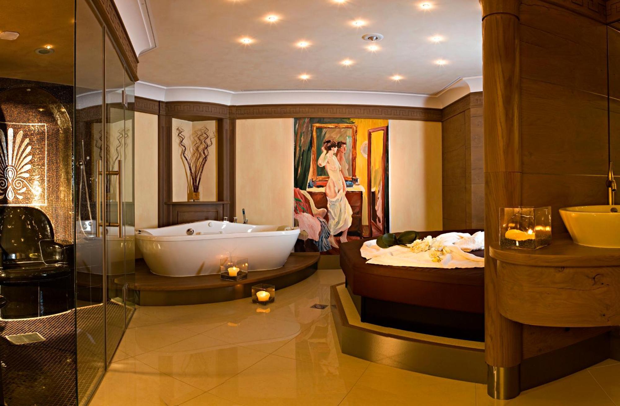 Savoy Dolomites Luxury & Spa Hotel Сельва-ді-Валь-Гардена Екстер'єр фото
