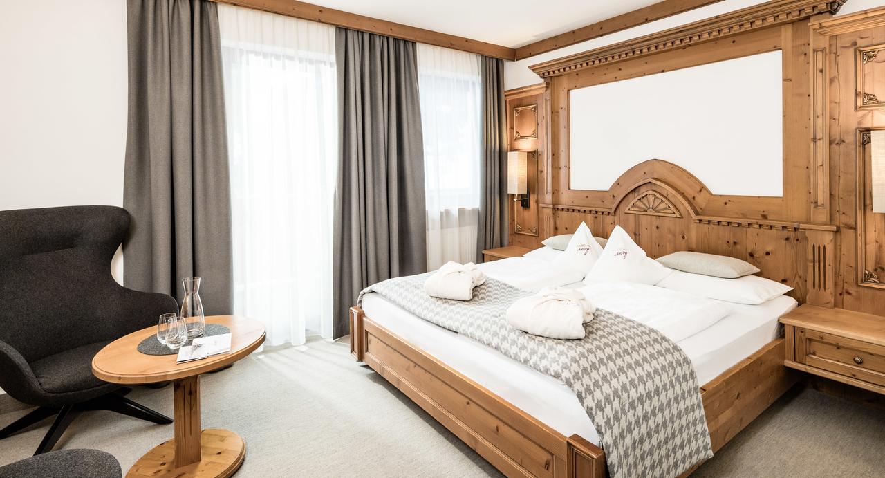 Savoy Dolomites Luxury & Spa Hotel Сельва-ді-Валь-Гардена Екстер'єр фото