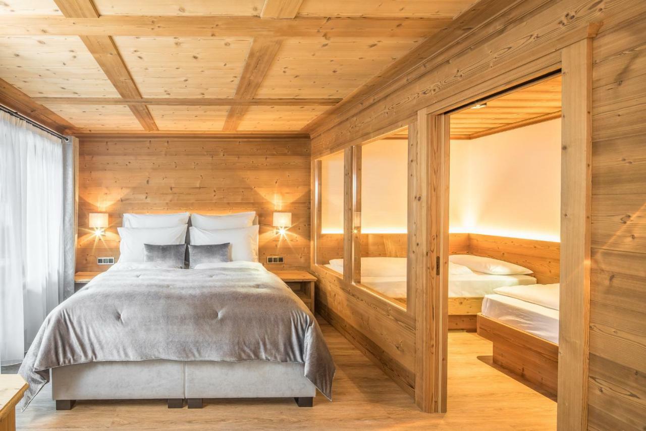 Savoy Dolomites Luxury & Spa Hotel Сельва-ді-Валь-Гардена Екстер'єр фото